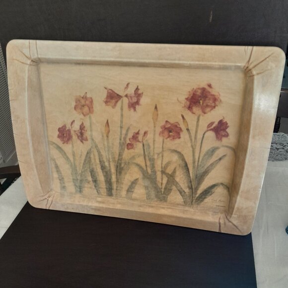 Melamine Serving Tray with Italian  Amaryllis Design - Picture 1 of 3